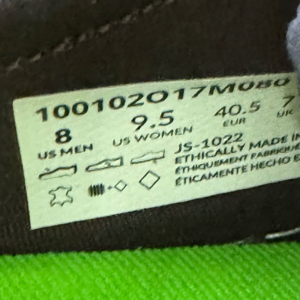 Cariuma OCA Low Dark Brown Canvas Suede Unisex Sneakers W 9.5 M 8 - Picture 9 of 9